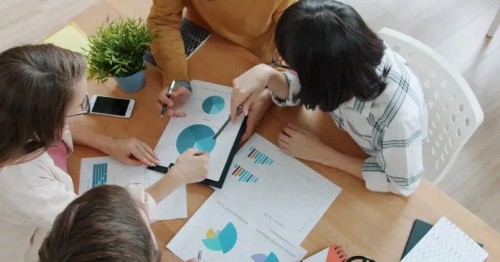 Società a ristretta base partecipativa: presunzione di distribuzione degli utili ai soci