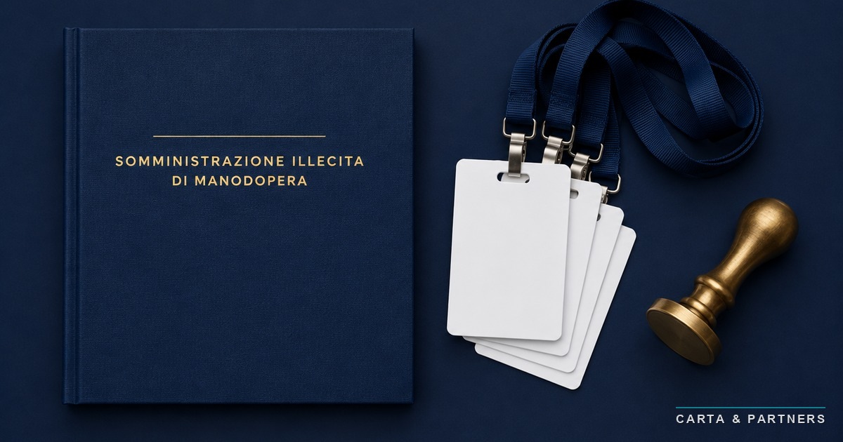 Somministrazione illecita di manodopera: il volume, i tesserini e il timbro